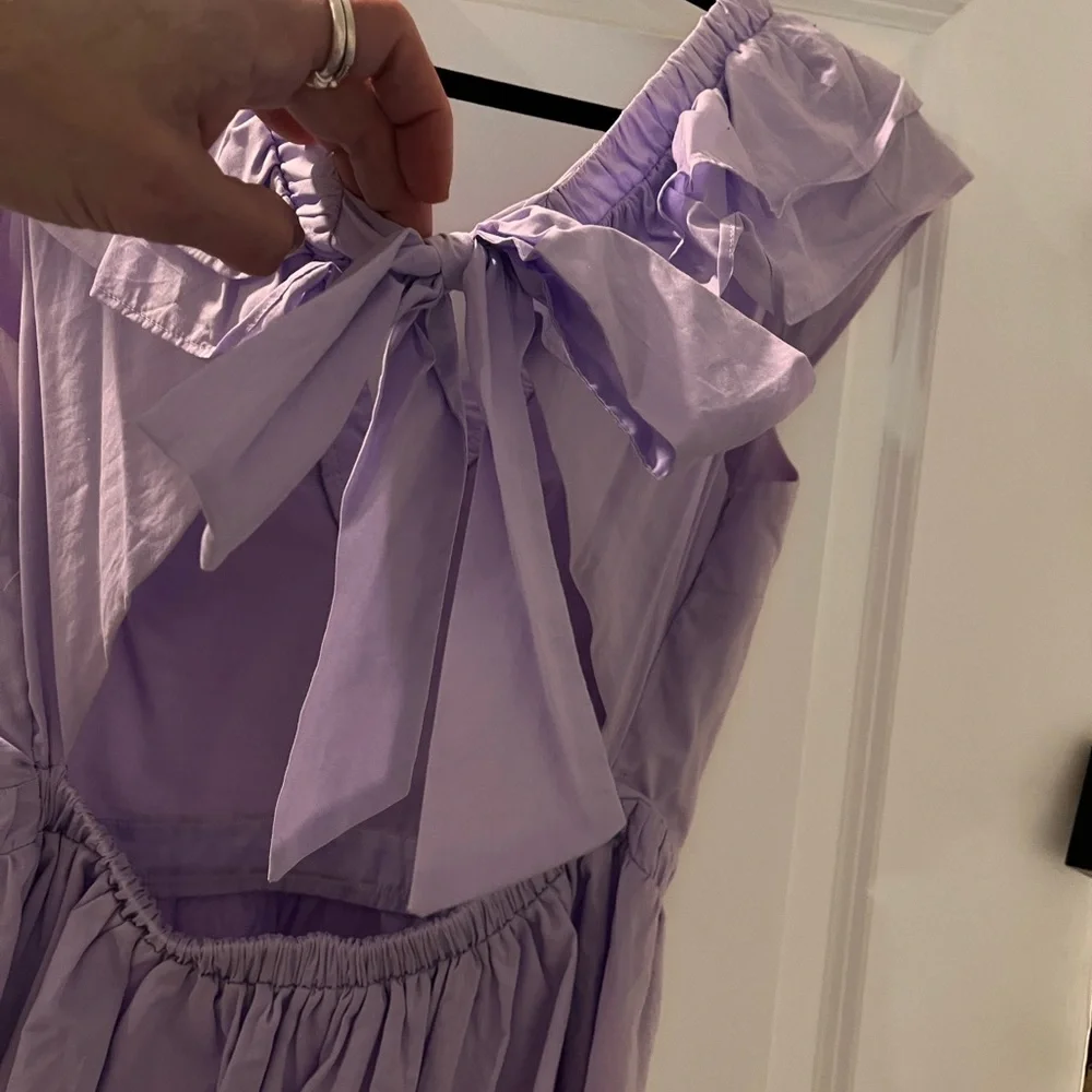 Express Lilac Ruffle V-Neck Top - Picture 10 of 13